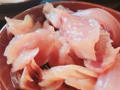 发鱿鱼-虎贲三拖八老火锅(洋人街店)