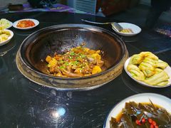 花卷-鱼窝棚柴火铁锅炖(富山屯店)