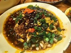 -拈签一笑黄牛肉辣卤串串