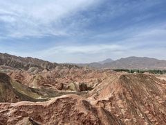-冰沟丹霞旅游景区