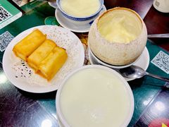原只椰子炖奶-民信老铺(华盖路店)