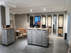 -目艮眼镜SHOWROOM(品牌集合店)