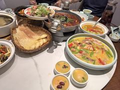 -万重锦·人文川菜馆(骡马市店)