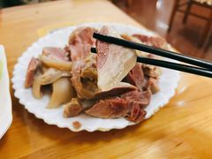 咸蹄胖-阿东农家菜(新场古镇下塘街店)