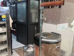 -陆长玖古法猪脚饭(玄风桥店)