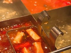 -海底捞火锅鲜切牛肉主题店(长寿路店)