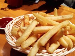 -LENBACH兰巴赫西餐啤酒坊(大连星海广场店)