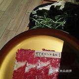 因为二人同行一人免单的原因吧 生意好到爆炸