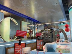 -肥肥虾庄·金牌油焖大虾(汉街SKP店)