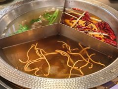 -廖掌柜·重庆鲜货火锅(上海首店)