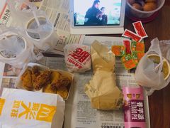 -麦当劳(莘松路芭比伦DT店)