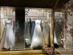 -LA GRACE高端婚纱礼服定制馆