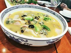 鸡汁野菜丸子-聚丰园•湖鲜餐厅(阿红私房菜梅石路店)