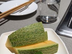-海底捞火锅(新松江路生日主题店)