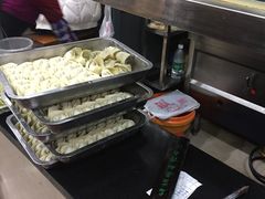-潘国仙耳光馄饨(黄家阙路店)