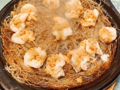 -老码头黑皮肘子锅包肉熏酱水饺(文政街店)