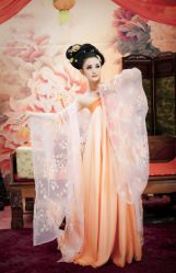 -九月鹰飞汉服摄影工作室