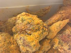 -BHC炸鸡(明洞总店)