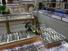 -华彬眼镜专业渐进配镜(潘家园店)