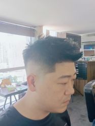 -Libertines barbershop 浪子理发店