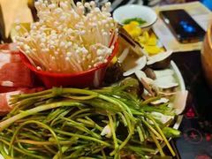 -民食香·腊排骨野生菌美食(木府店)