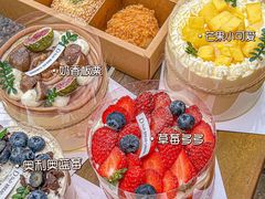 -顶东面包花园·生日蛋糕(世博店)
