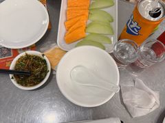 -渔顺生·顺德鱼生·粥底火锅·桑拿鸡(渔人码头店)