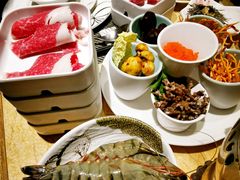 -雍和会海鲜姿造自助(湖东路店)