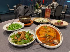 -柒园·三十年创意杭帮菜(龙湖滨江天街店)