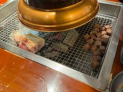 -肉甲韩国木炭烤肉(新壹街1店)