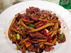 -梁家大院•农家菜(昆山会展中心店)