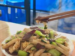 牛肉炒年糕-样样红面馆