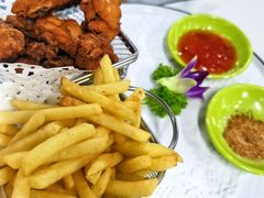 -巧克力渔家.小船海鲜胶东菜(三浴场店)