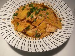 -荷塘秋月·本帮江浙菜(国权路店)