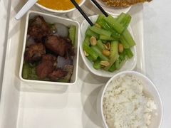 -浦东图书馆读者餐厅
