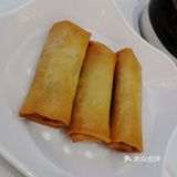 周日去的时候还要拿号等位，比较旺场