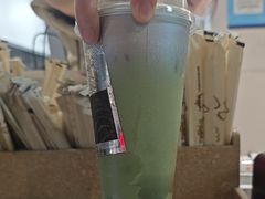 -喜茶(上海淮海中路渔阳里店)