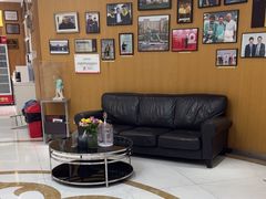 -雅悦齿科(顾村公园店)