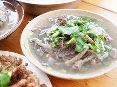 -周记翘脚牛肉