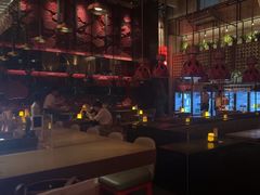 -FOUR PLAY BAR