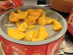 -龍歌自助小火锅(市南金茂湾店)