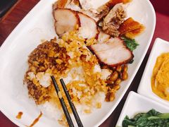 -了凡油鸡饭·面(台北101店)