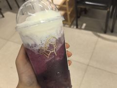-喜茶(上海淮海中路渔阳里店)