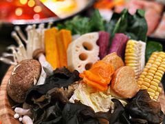 -湊湊火锅·茶憩(打浦桥日月光店)