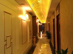 -尚足影院式足疗·住宿·美食(解放碑店)