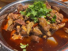 -大众跷脚牛肉馆·非遗传承单位(峨眉山店)