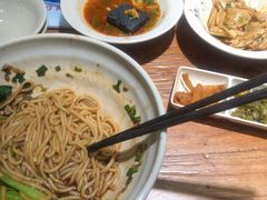 -湘人龙记老长沙米粉(鸟巢店)
