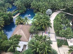 -三亚湾海居铂尔曼度假酒店