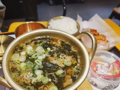 牛肉海带汤-小韩屋韩国料理(上海湾店)