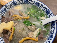 锅巴-小潘记鸭血粉丝汤